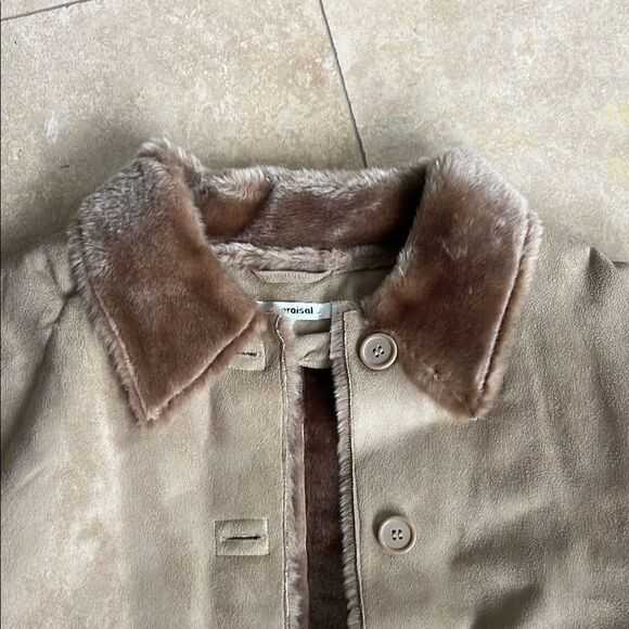 Appraisal Women's Tan Jacket - Picture 2 of 7